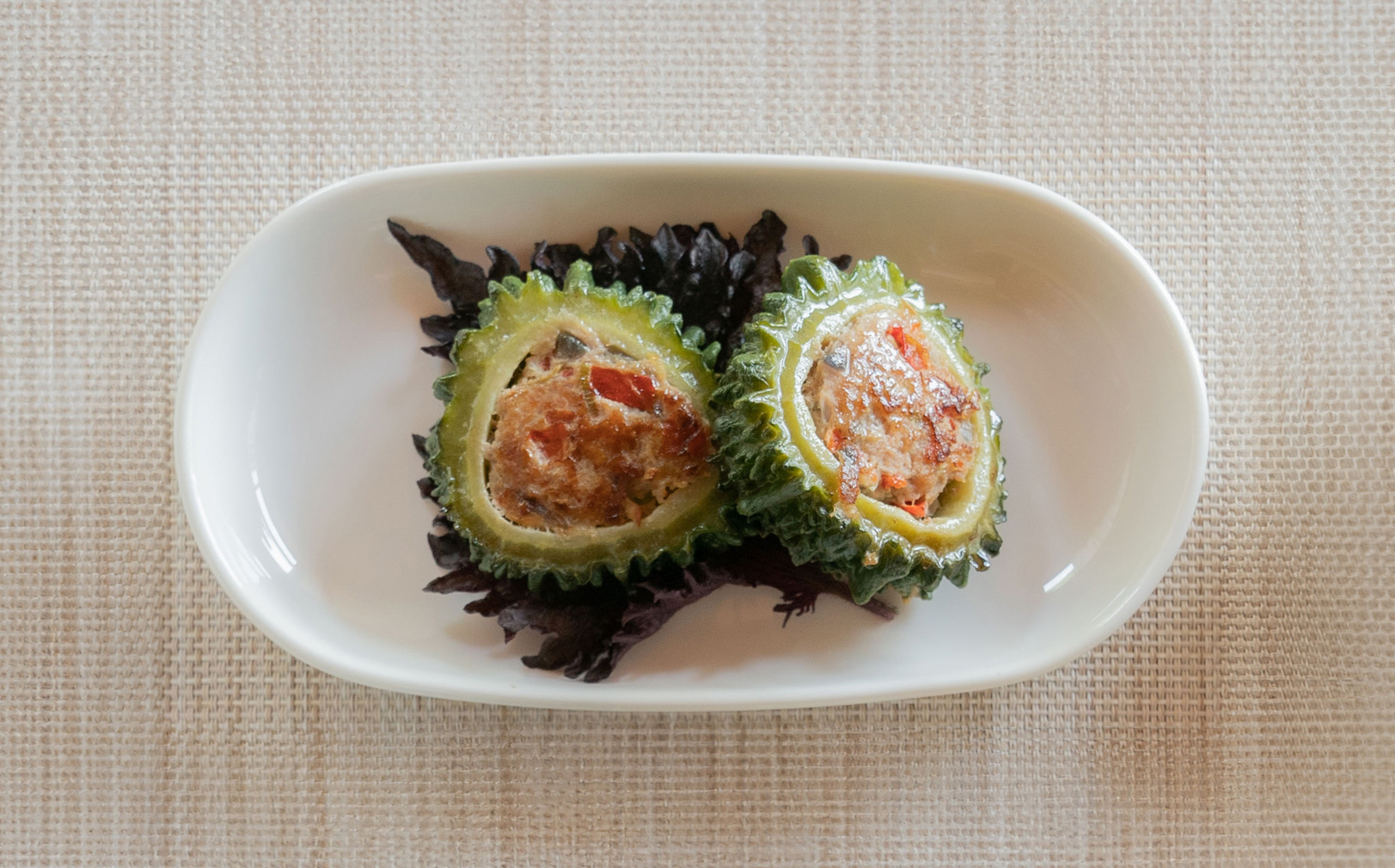 アジアン風ゴーヤの肉詰め